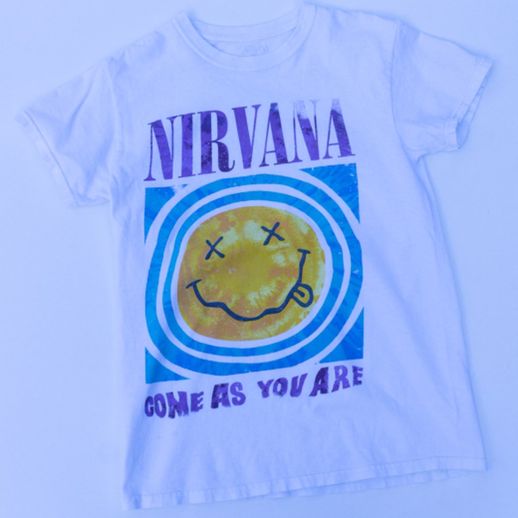 Nirvana Band Tee Come As You Are Smiley Graphic White Euc Shirt T-Shirt
